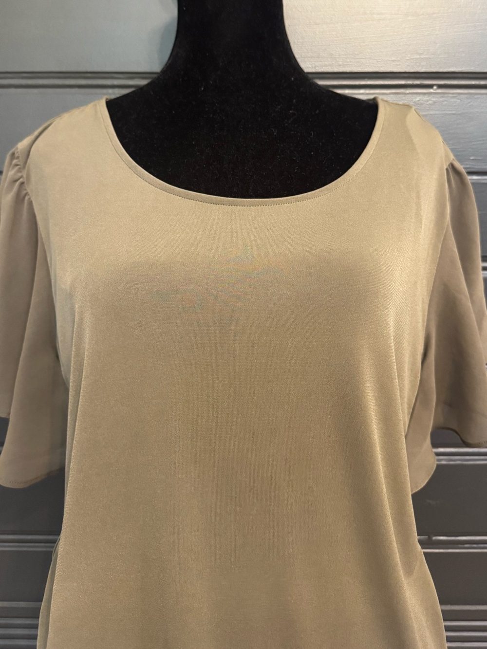 Calvin Klein Women’s Short Sleeve Scoop Neck Top - Olive